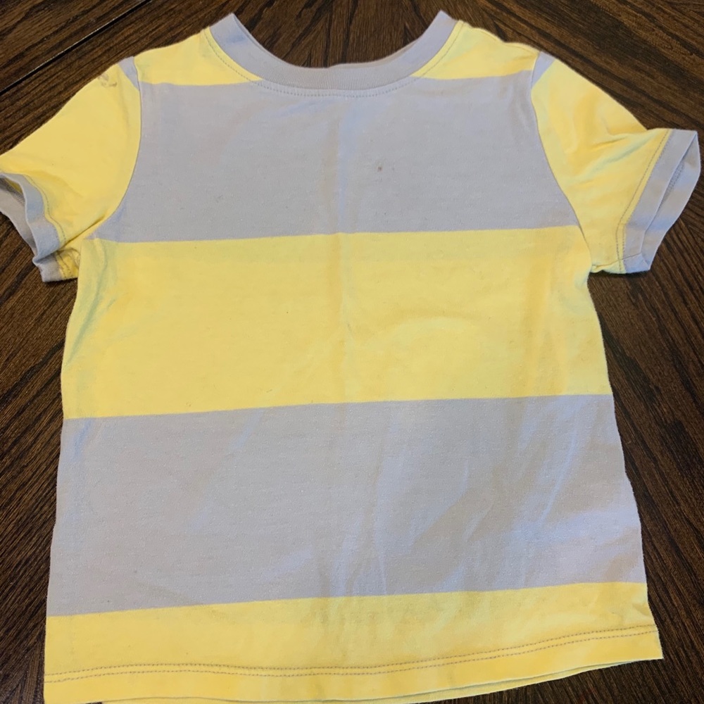 Old Navy boys shirt